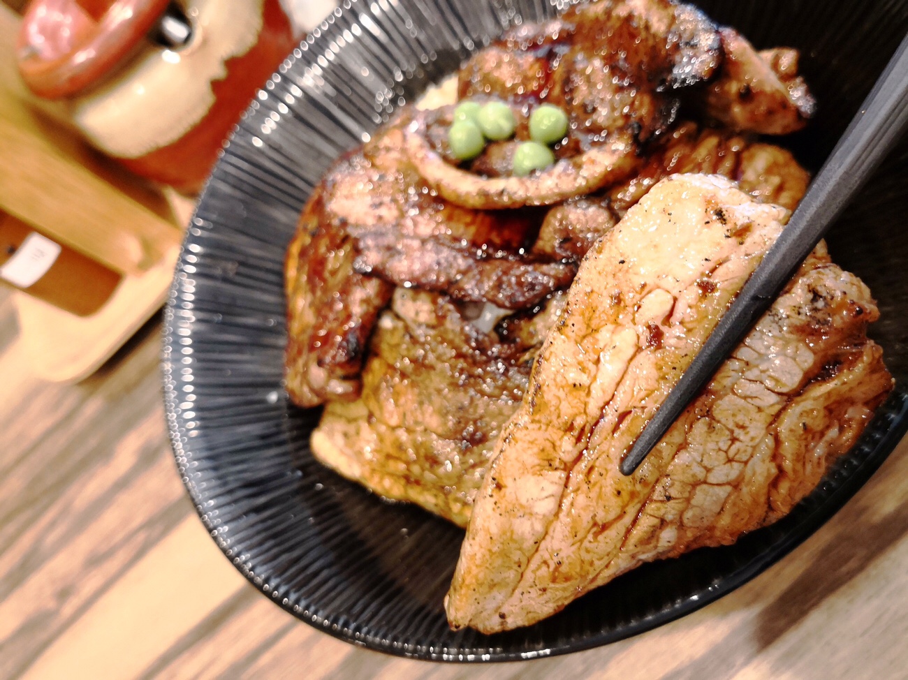 豚や西神田　マンガリッツァ豚の豚丼