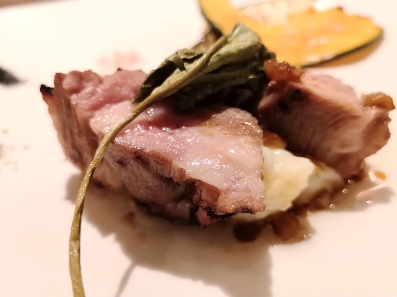 沖縄の豚今帰仁アグーを東京で食べられる浅草のグロワグロワのメニュー
